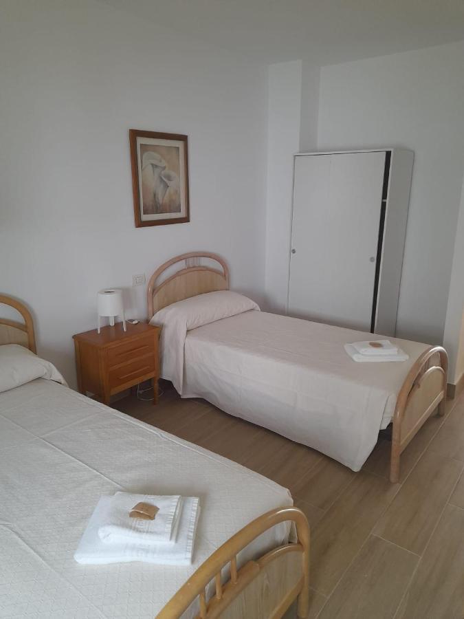 Sleeping Portomarin 2 Otel Dış mekan fotoğraf