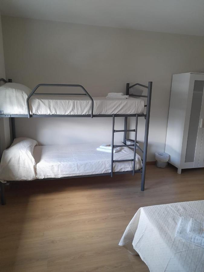 Sleeping Portomarin 2 Otel Dış mekan fotoğraf